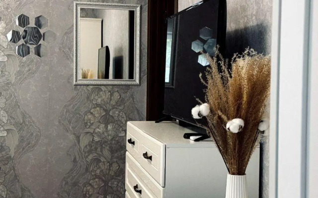 Уманский дом Семь Башен