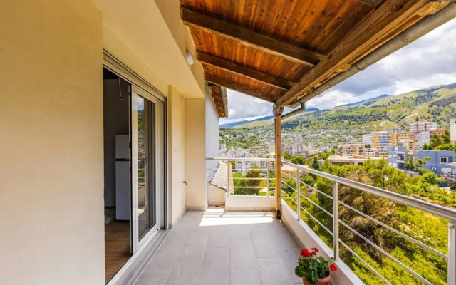 Hillside Apartment Gjirokast r