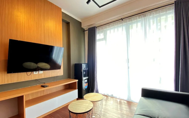 Nice 2Br At Gateway Pasteur Apartment