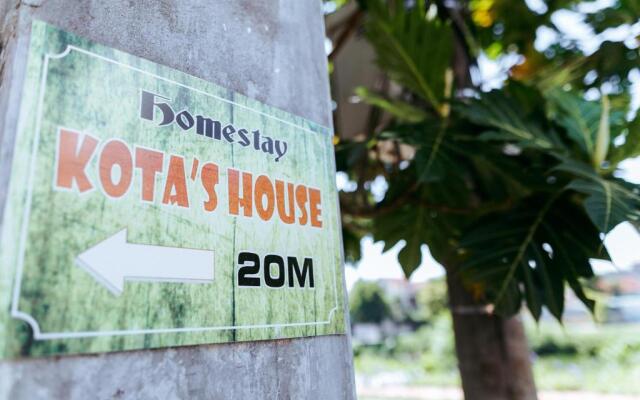 Kota's House Homestay