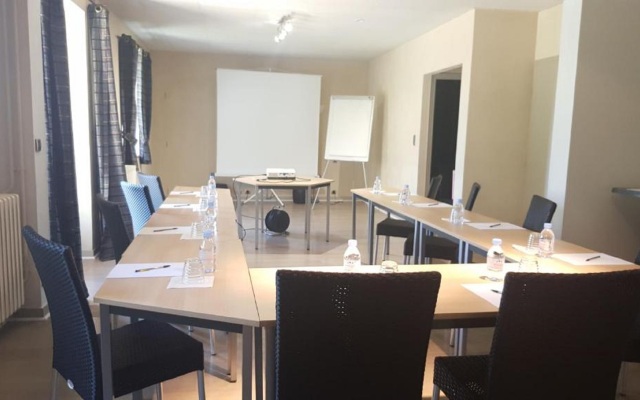 Logis Hotel-Restaurant Saint Romain