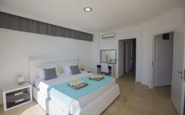 Villa Horizon by Akdenizvillam