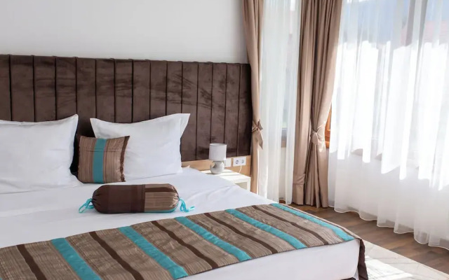 Malak Resort