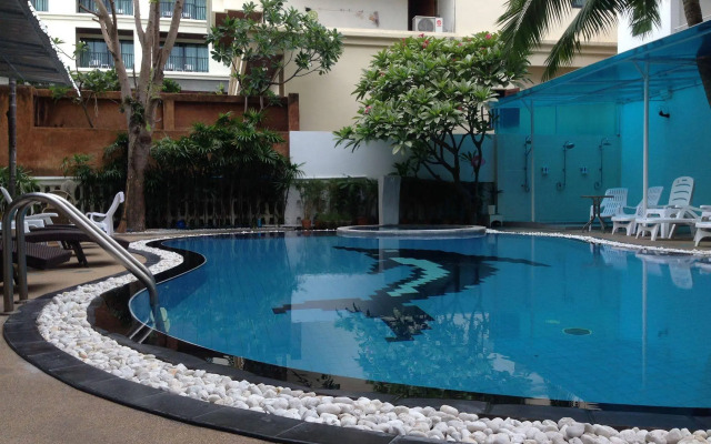 YJ Hotel