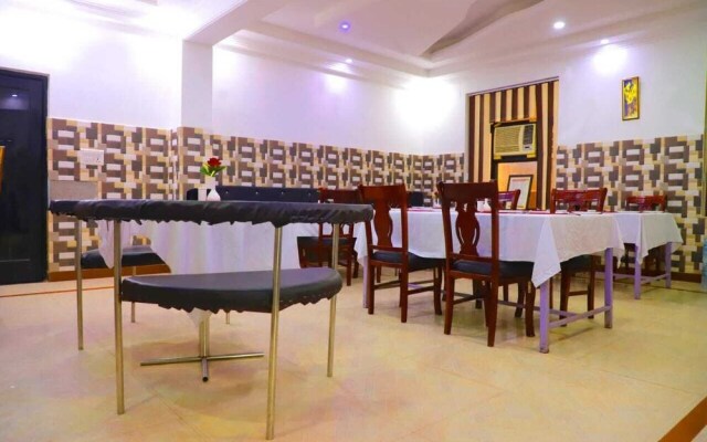 Hotel Prashant Palace