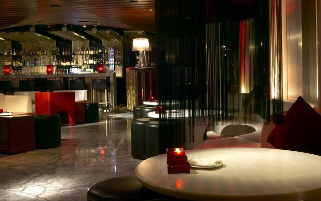 CHECK inn Select Taichung Dadun