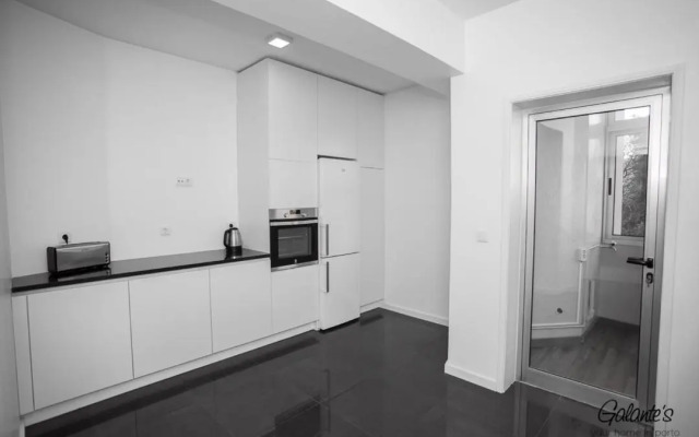 Galante & Waltrick - Downtown 3 Bedroom - Parking Downstairs - Balcony