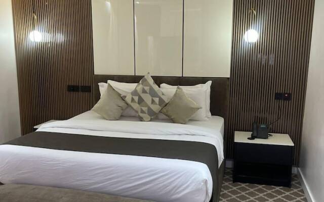 Portland Suites