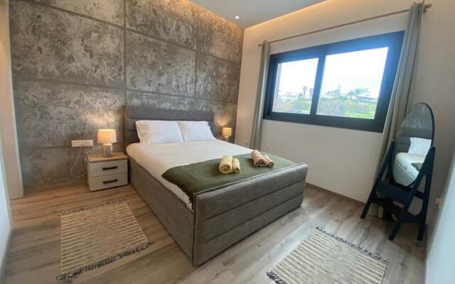 Brand NEW 2-bed Apartment in Agios Athanasios