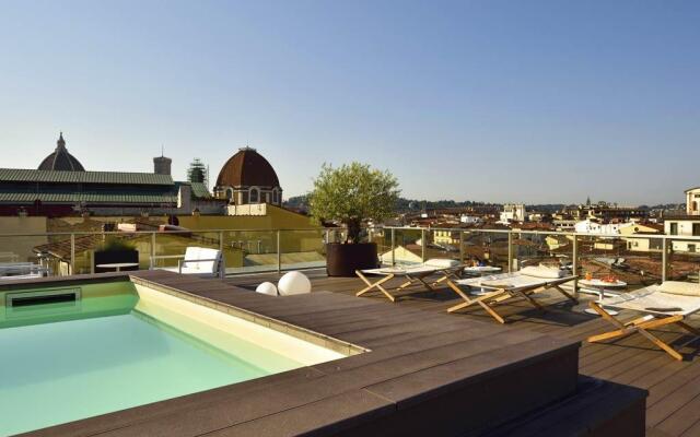 Glance Hotel In Florence