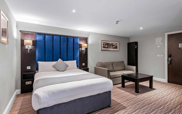St Nicholas Hotel