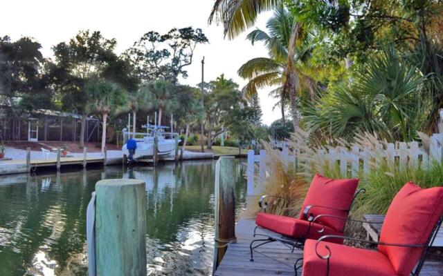 Central - Edgemere 738