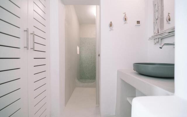 Nelya Suites