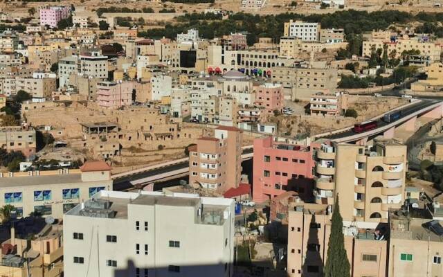Rakan Apartment