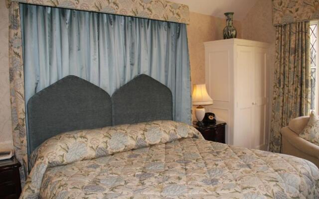 Rylstone Manor