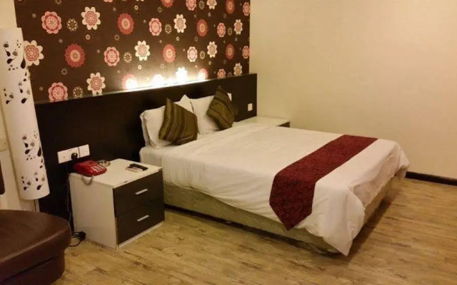 Prince Hotel