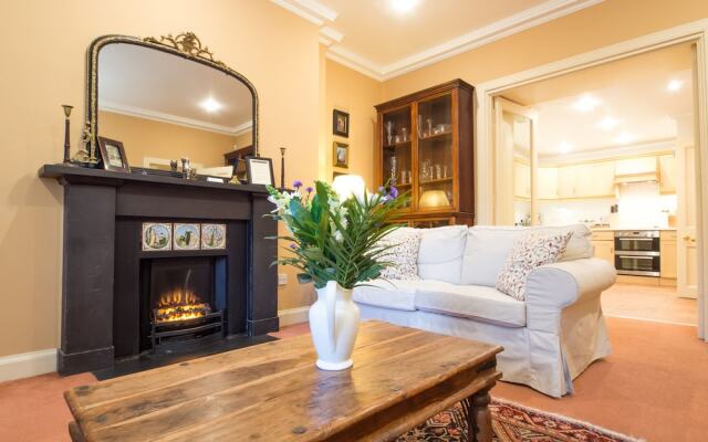 Drumsheugh Garden Apartment