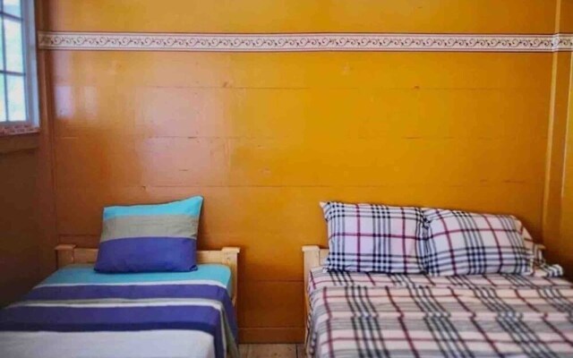 Private bedroom on paradise San Blas Island - Meals Included