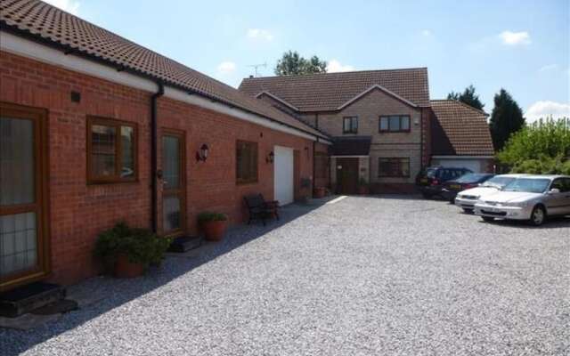 Enfield House and Cottages