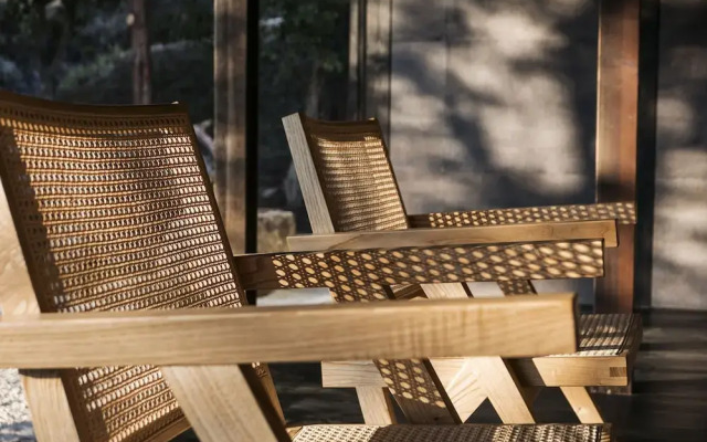 The Expedition Hotel Zenagi