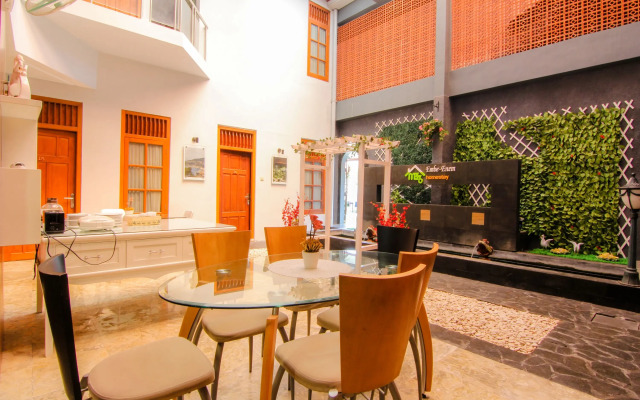 Embe Enem Homestay