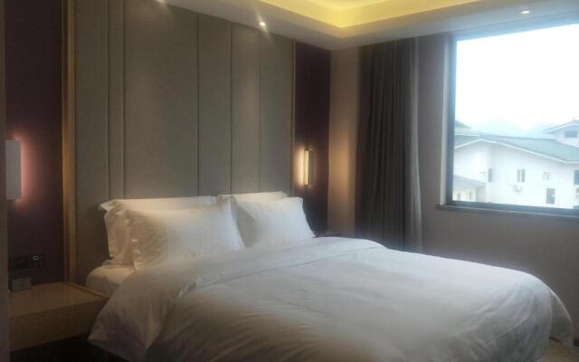 Lavande Hotels·Guilin Central Square Elephant Trunk Hill Scenic Area