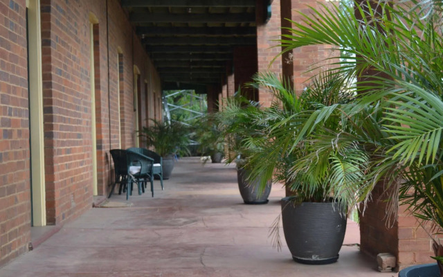 The Old Parkes Convent