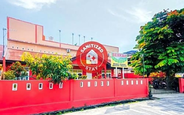 Spot On 2370 Berkah Homestay Syariah