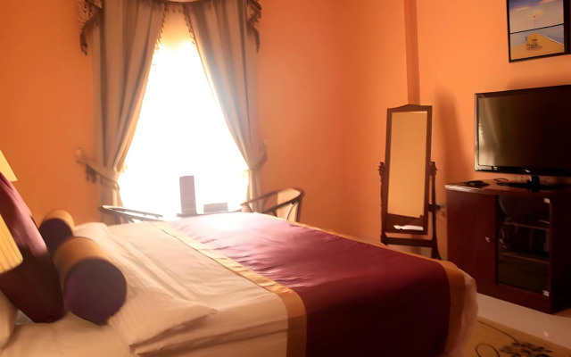Royal Garden Hotel