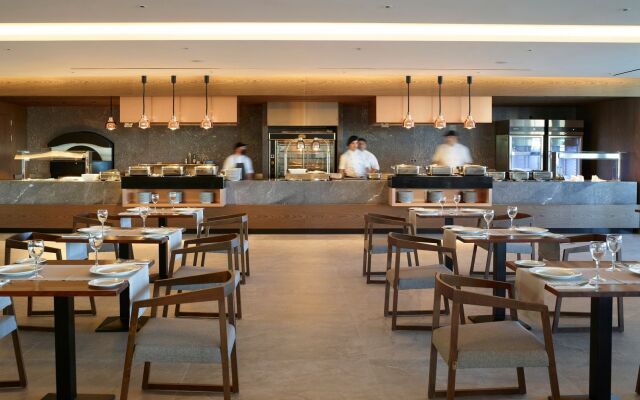 The Ixian Grand & All Suites - Adults Only