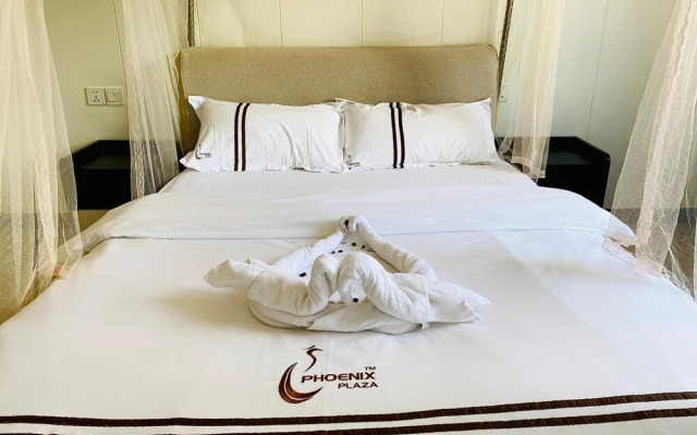 Phoenix Apartment by LINK