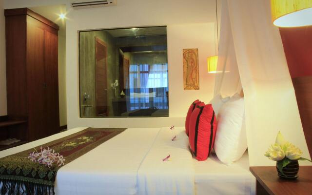 Mekong Angkor Deluxe Hotel