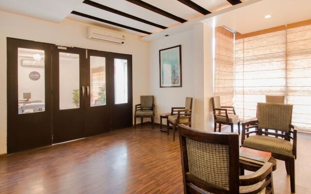 OYO 705 Hotel S-57