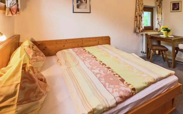 Apartment in Fugen Near the ski Area