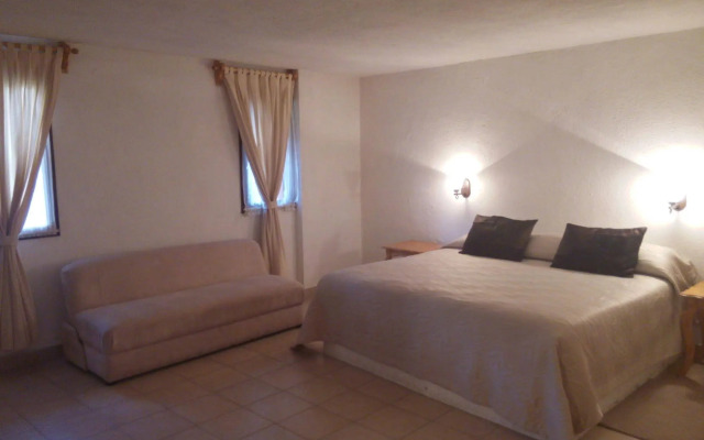 Hotel Ollin Teotl