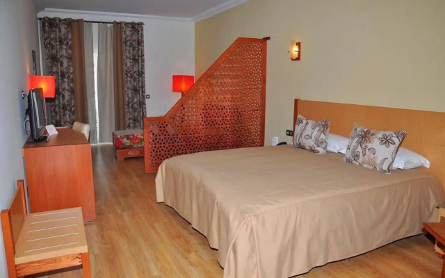 Across Hôtels & Spa Fès