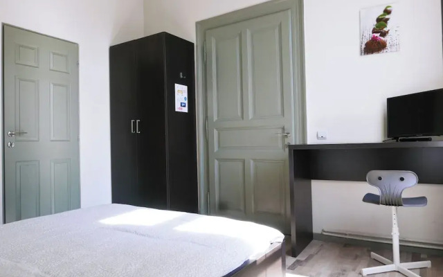 Choco Home & Hostel