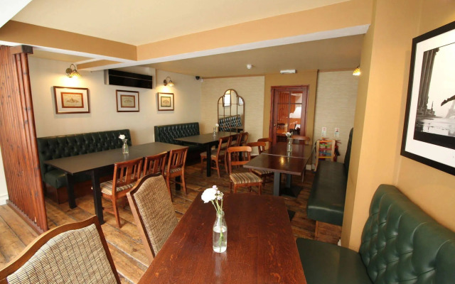 The Pilgrims Hotel
