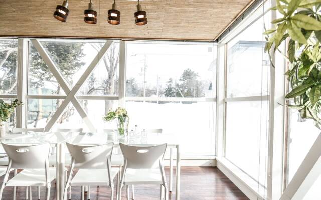 Sapporo-ENJU Hiragishi House