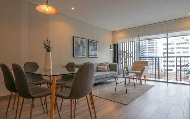 w Marvelous 2BR With Modern Deco in Miraflores