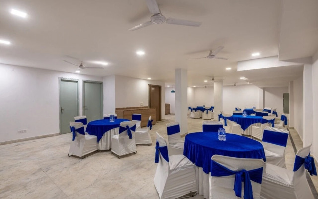 Saavi Hotel Medicity