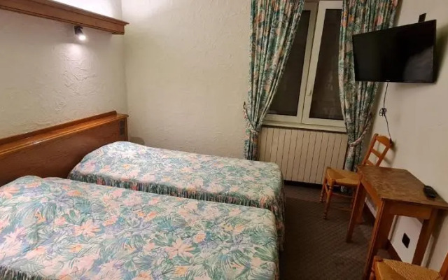 Hotel Restaurant A La Couronne DOr