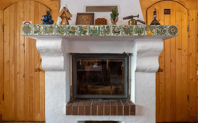 Апарт-Готель "Панщина"