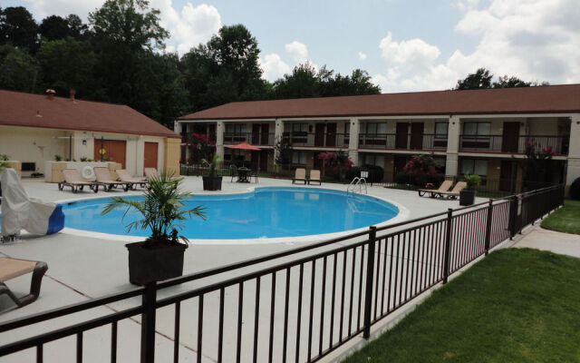 Ramada Tuscaloosa Alabama