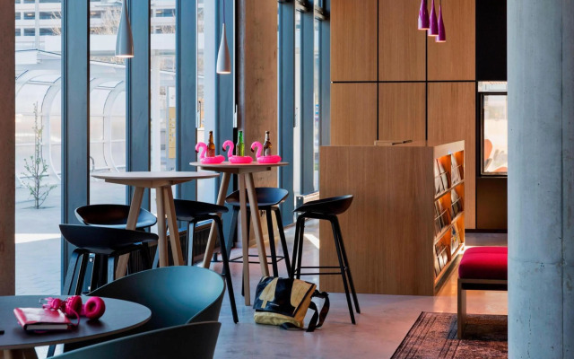 Moxy Vienna Airport
