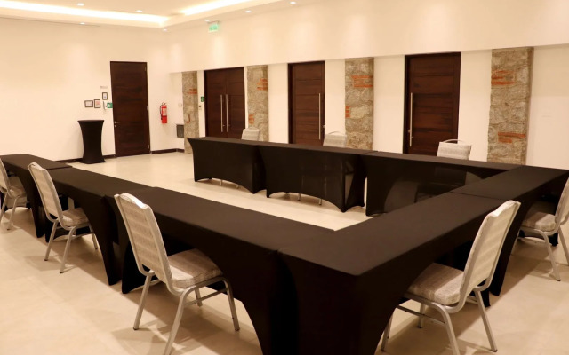 Yachting Hotel Quintero