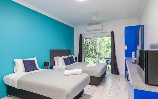 Coral Beach Lodge