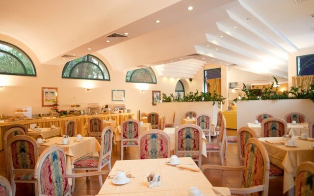 Aldrovandi Residence City Suites