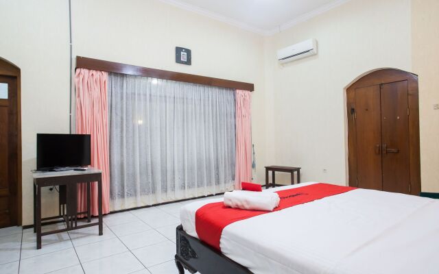 RedDoorz near Brawijaya University