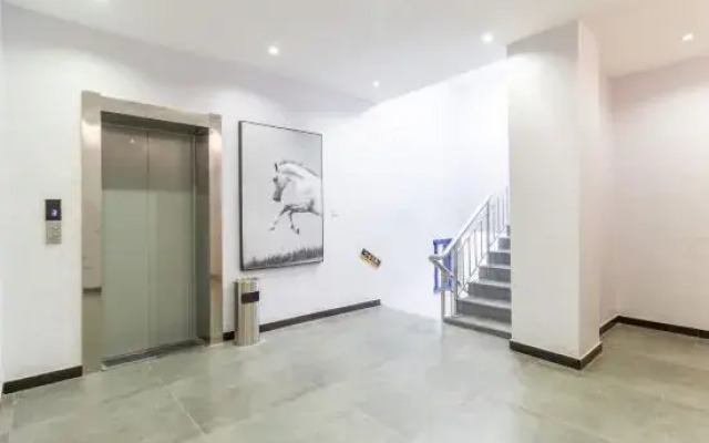 Junyi Chain Hotel (Anxin Hot Spring Garden)